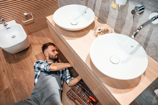 bathroom renovation contractor